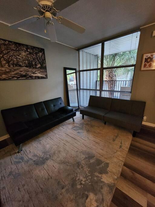 Blue Shark *W7* @ Montrose 1Br Private King Loft Appartement Houston Buitenkant foto