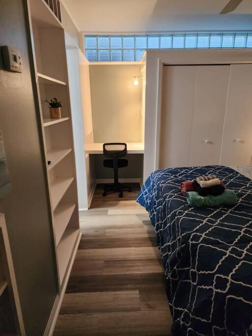 Blue Shark *W7* @ Montrose 1Br Private King Loft Appartement Houston Buitenkant foto