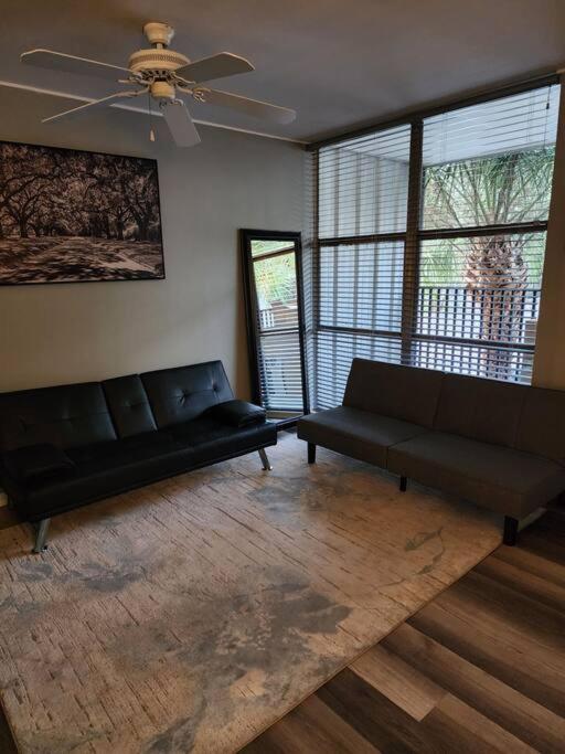 Blue Shark *W7* @ Montrose 1Br Private King Loft Appartement Houston Buitenkant foto
